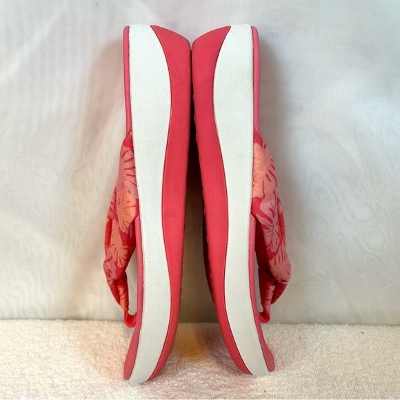 New Clarks Cloudsteppers Arla Glison Sandals Flip Flops Coral  Size 11 - Picture 8 of 10